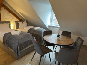 Comfortable Stay for Families and Business Travelers - 5 Guests, Fast WiFi, Near Station
